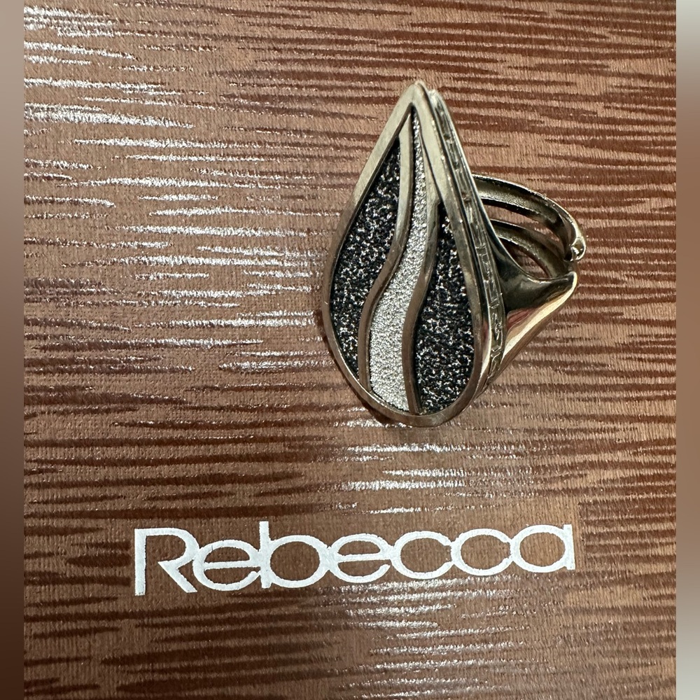 REBECCA Teardrop Silver Ring with Black and Silver Inlay